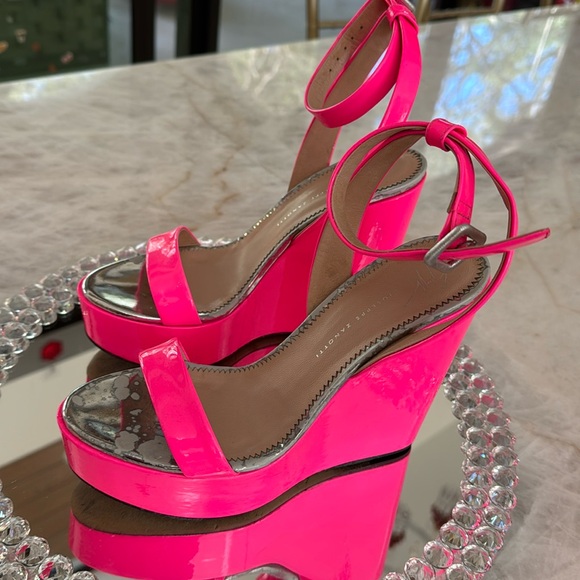 Giuseppe Zanotti Shoes - Giuseppe Zanotti Wedges